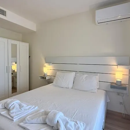 Sunny Family Lejlighed