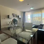 Sunny Family Apartament *